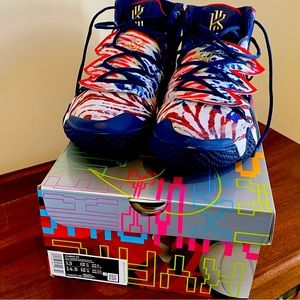 Nike Kybrid S2 "What the USA" shoe men's size 13